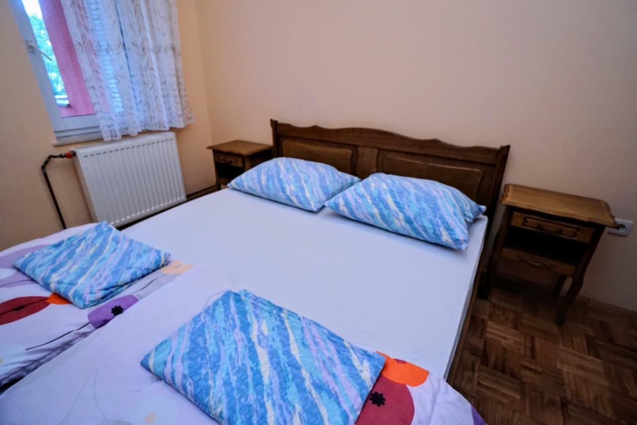 Apartments Branka Zambratija  Eksteriør billede